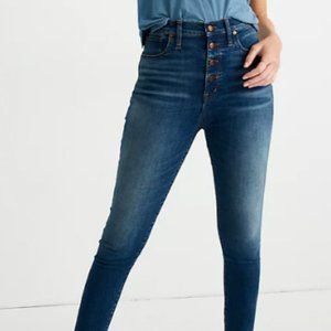 Madewell 11" High-Rise Skinny Jeans in Ames Wash: Button-Front Edition